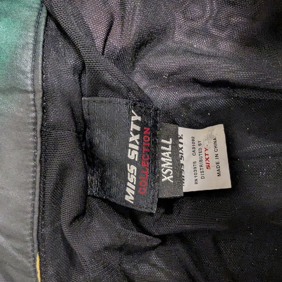 MISS SIXTY 1990s Sharlene Iconic Lips Print Crop Zip Top Vest Gilet - Picture 10 of 12